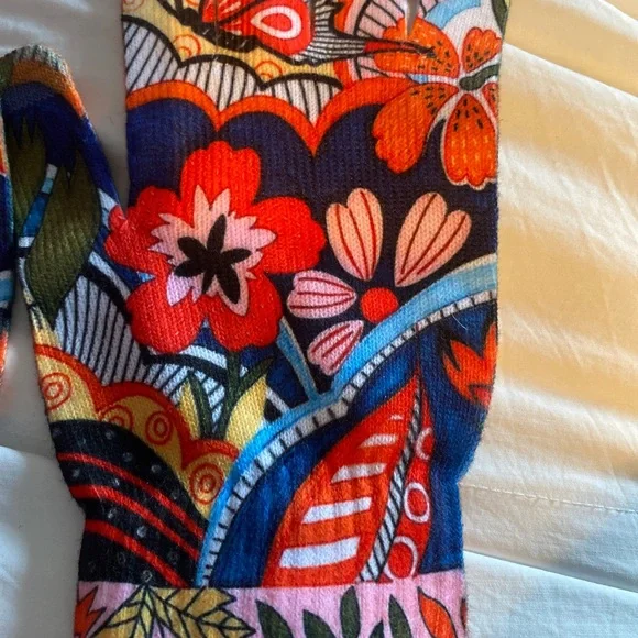 NWT FUNKY FUN LIGHTWEIGHT GLOVES SIZE MEDIUM-LARGE - Picture 4 of 5